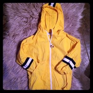 ☔ beautiful yellow raincoat 💧